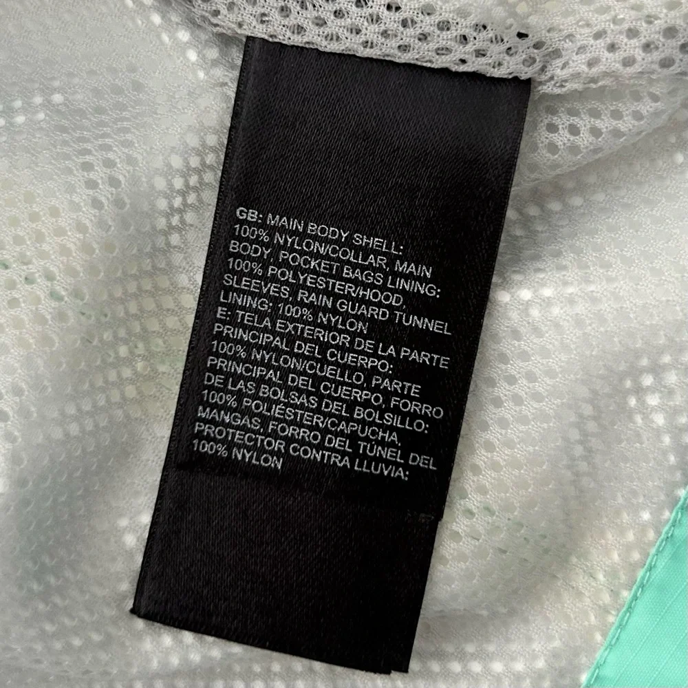 The North Face Windbreaker Jacket - Picture 12 of 14